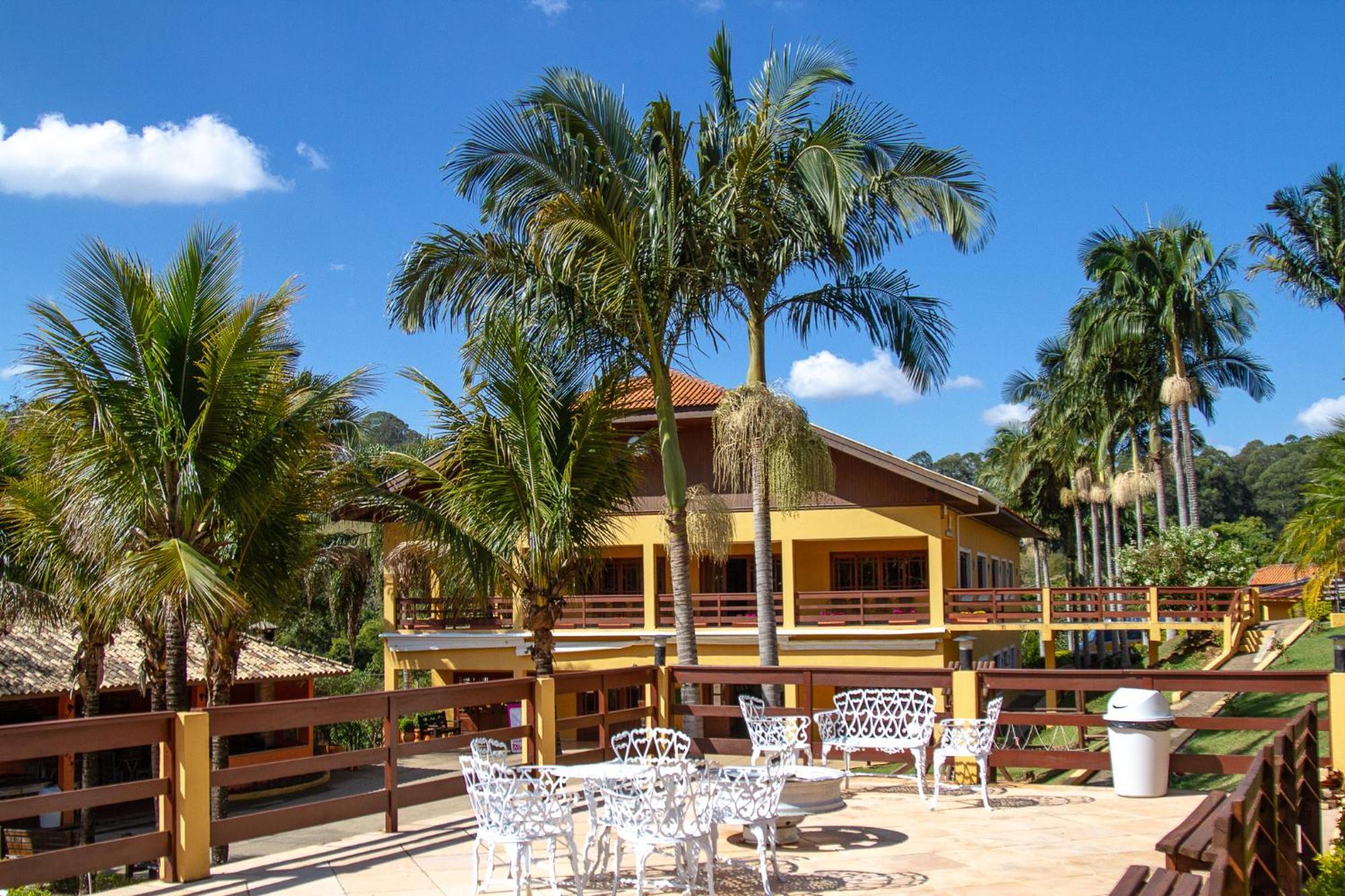 Hotel Fazenda Saint Nicolas Águas de Lindóia Buitenkant foto